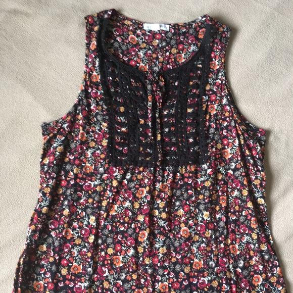 Socialite Tops - Socialite blouse